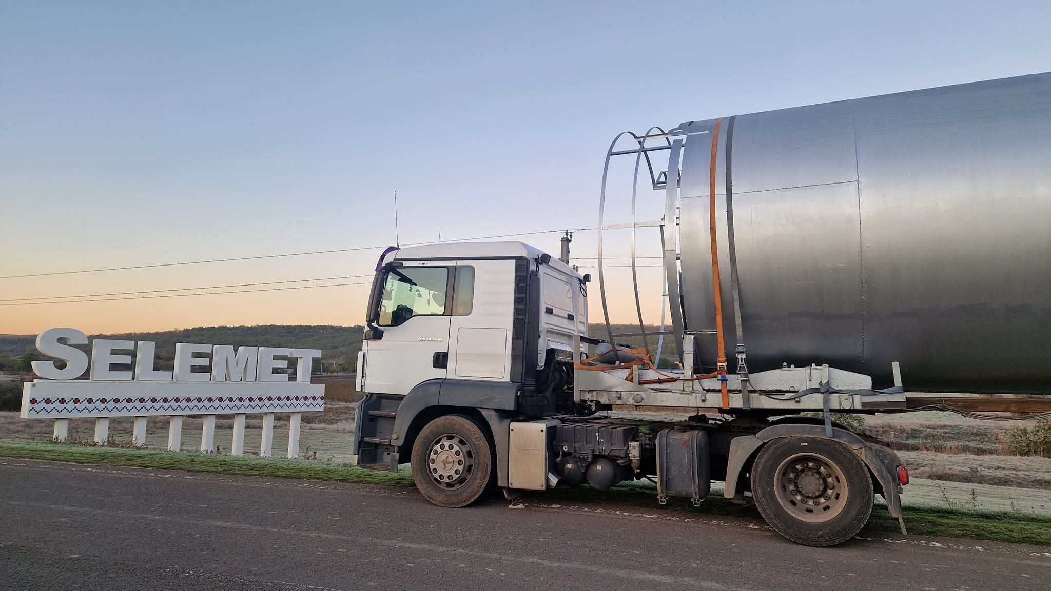 566246539_1109128211384421_5124038467329773442_n