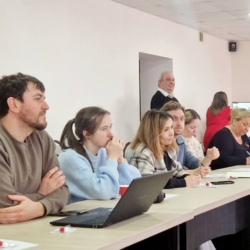 644370749_1375809924574357_5783312392992713238_n